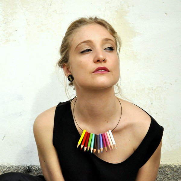 Choker met kleurpotlood