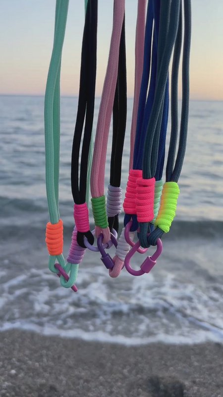 Lange telefoonketting 'LINA' - bes