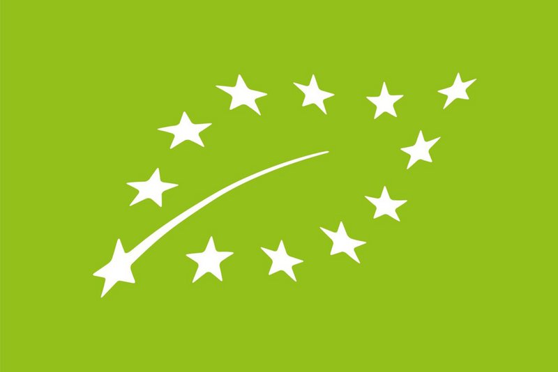 BEVANDA DI MELA, ARANCIA, CAROTA. Biologico