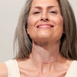 APRICOT Reusable Neck Pad with Hyaluron