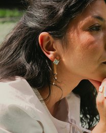 Varia Enamel Earrings – detachable Lapis & Pearl drop