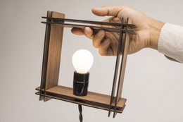 Hashtag LAMP No. 1 vierkante walnoot – Minimalistische dimbare tafellamp – Kerstcadeau