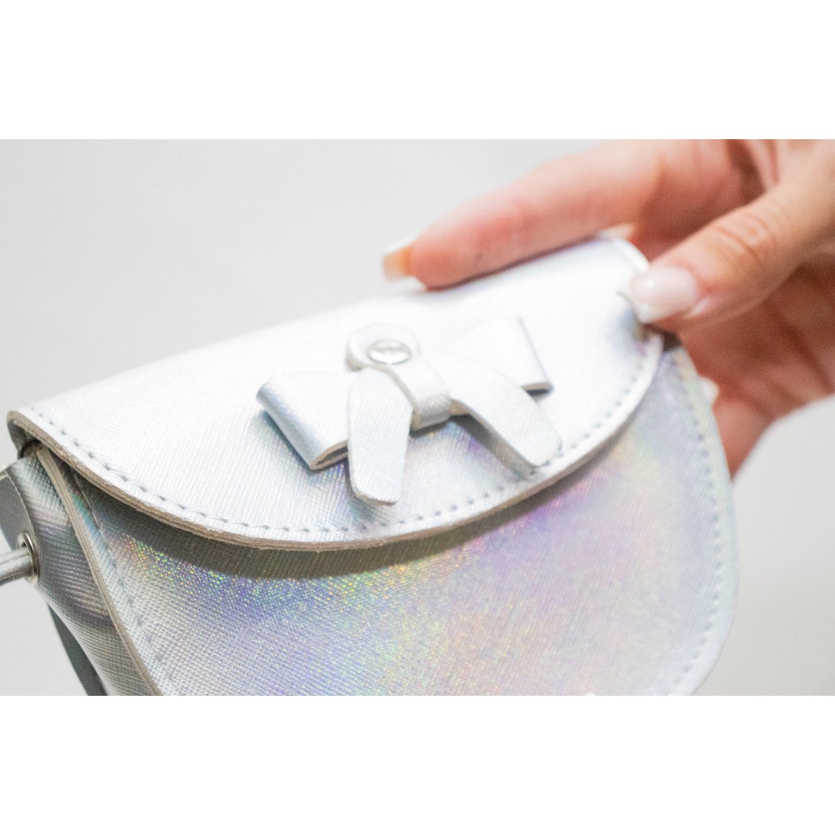 Louise Neon silver gray shoulder bag