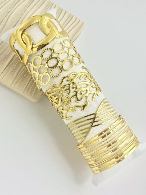 Set van 5 gouden - gouden, trendy en elegante Jack Cuff -armbanden
