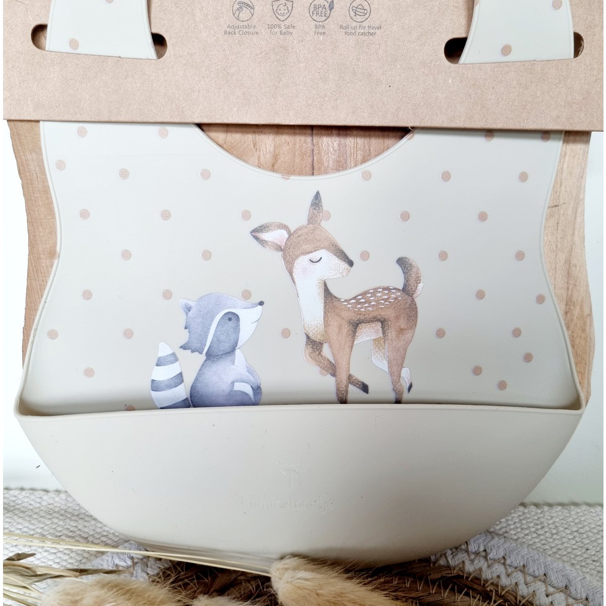 Silicone bib with drip tray deer and raccoon - beige