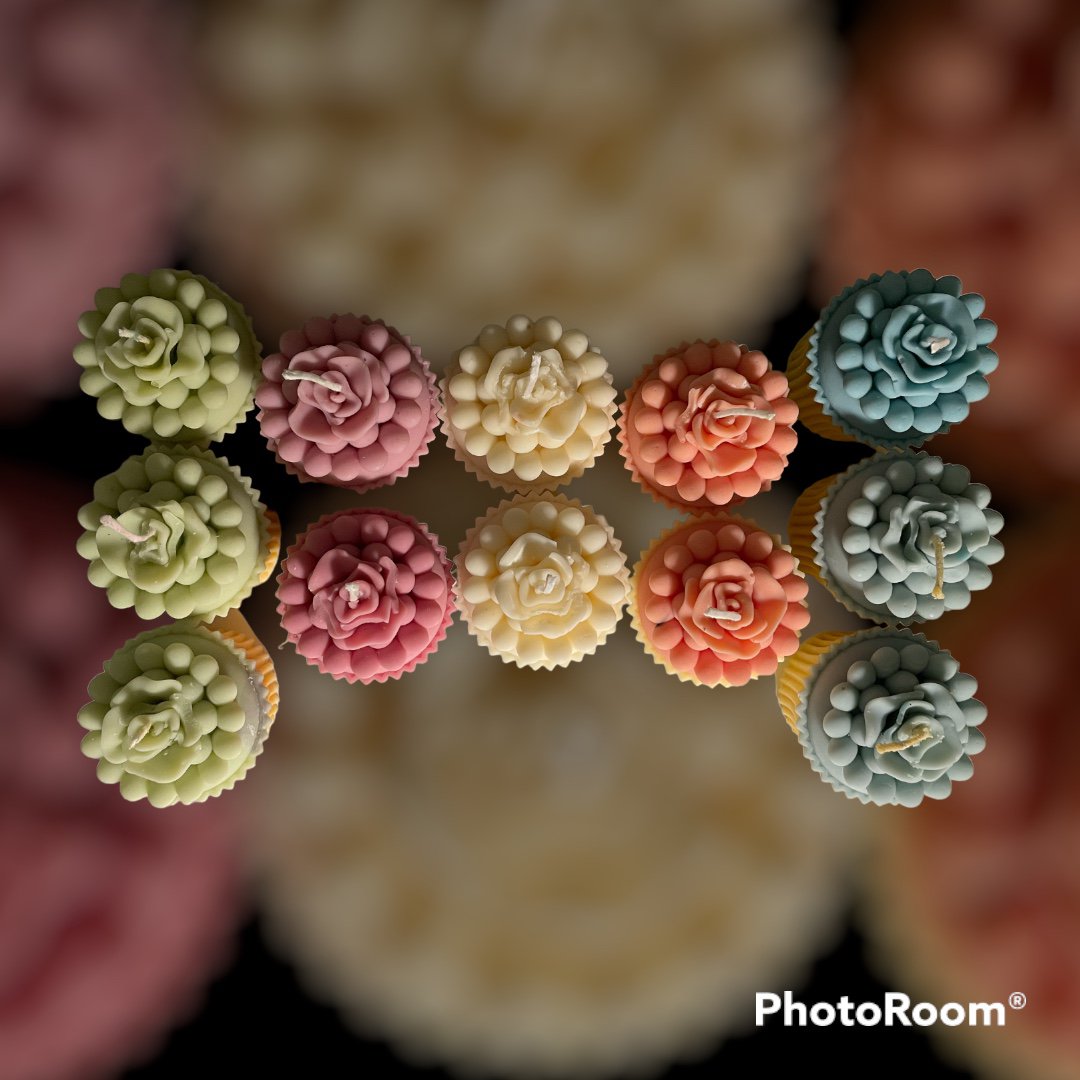 Floral Cupcake - Colour & Scent at Your Choice!