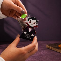 Halloween Geschenk Vampir "Biss-Chen Tee", BIO Tee, 1 Pyramidenbeutel