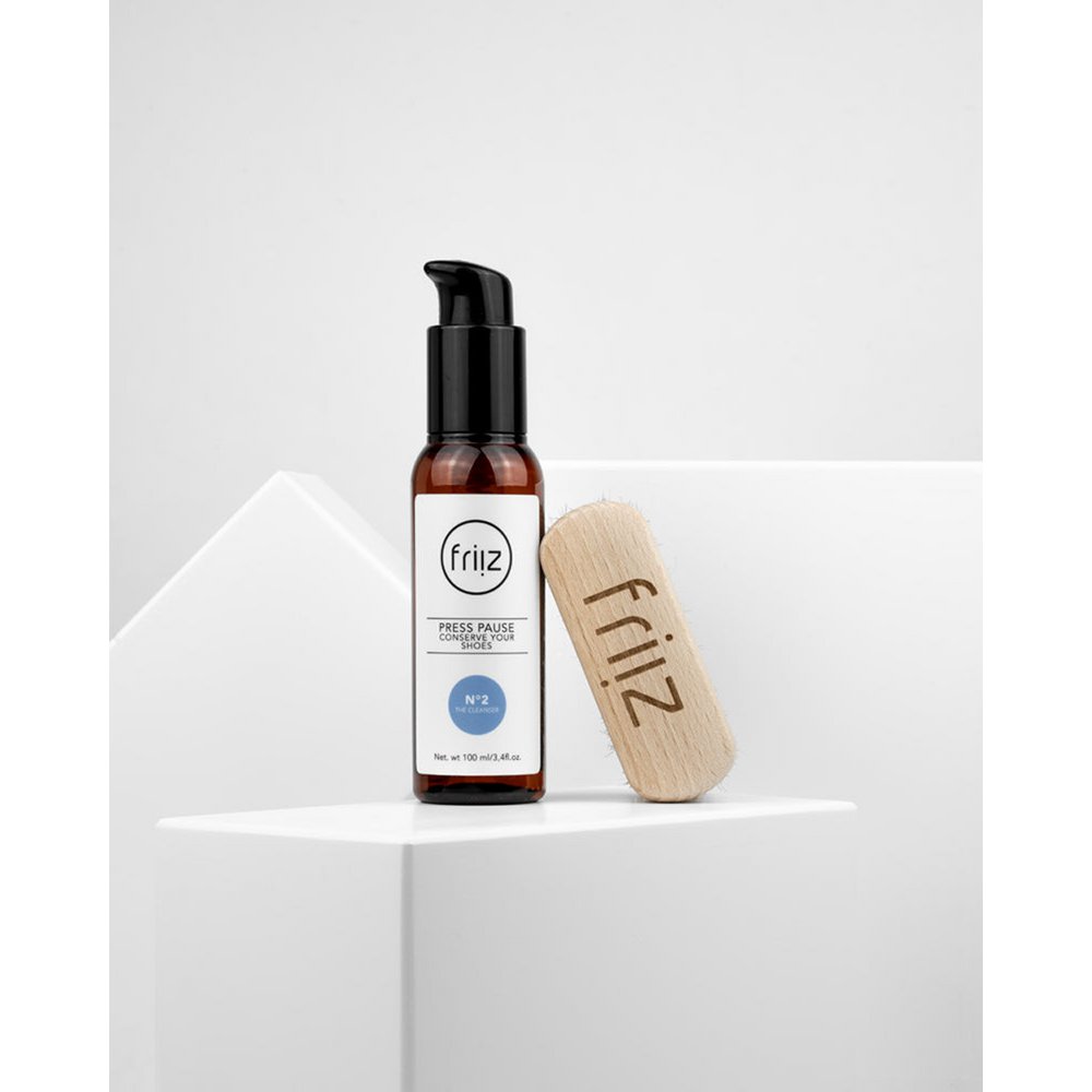The Cleanser | Sneaker cleaning concentrate with shoe brush
