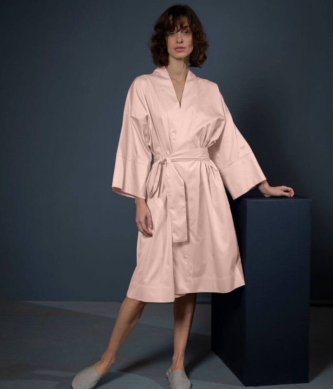 Kimono-Bademantel aus Satin, Solid Creamy Peach