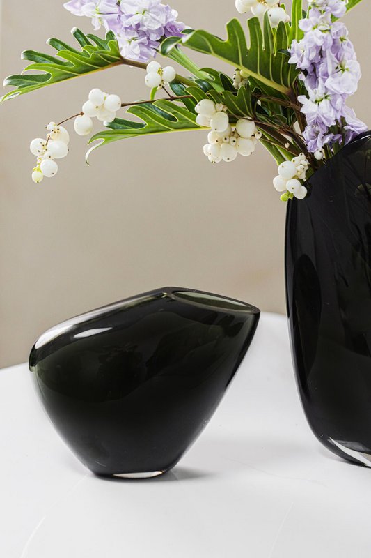 Modern vase, high design organic shape, KOOKY16GR