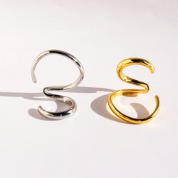 Manchette d'oreille minimaliste Wave Line