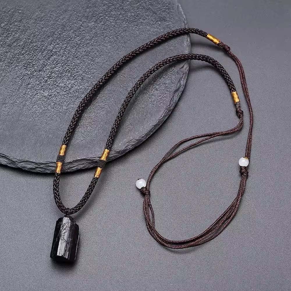 Protezione Gloss - Collana con tormalina nera