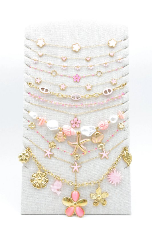 Viel Schmuck mit Display