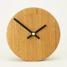 Table Clock Minimal