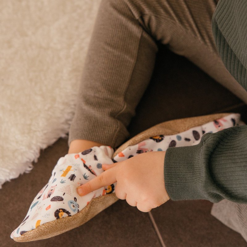 Babyschoenen - bos