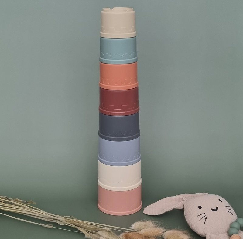 Rattle Stacking cups / Stacking tower earth tones 8 pieces