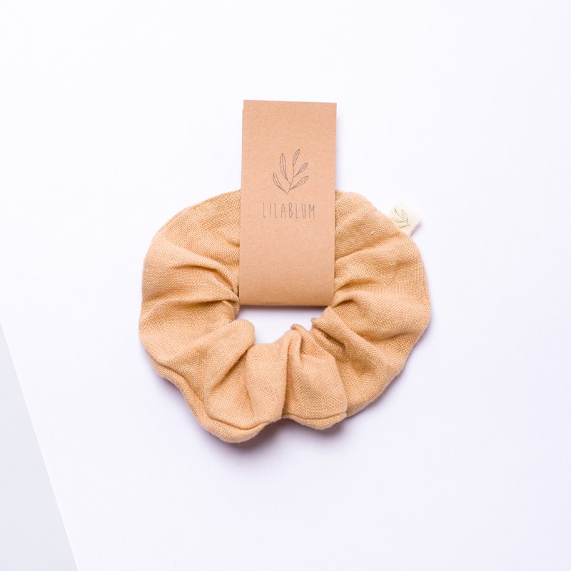 Scrunchie lavet af økologisk hør, vegetabilsk farvet