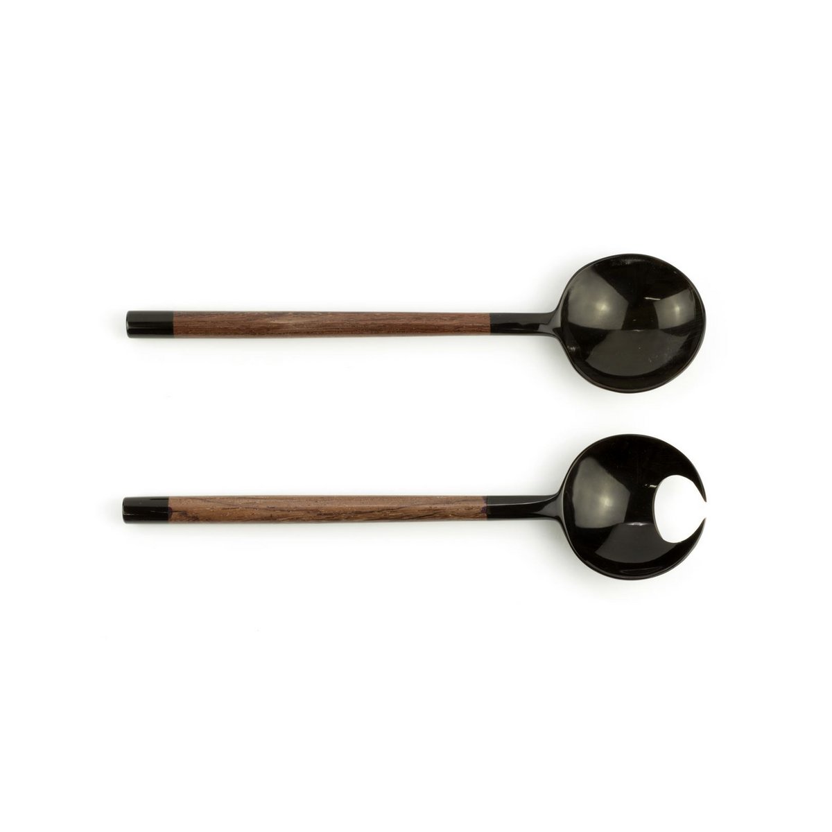Petits couverts ronds en forme de pinces de crabe en corne noire et bois