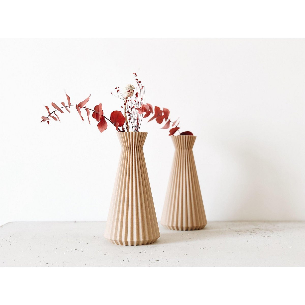 ISHI VASE - 20cm height
