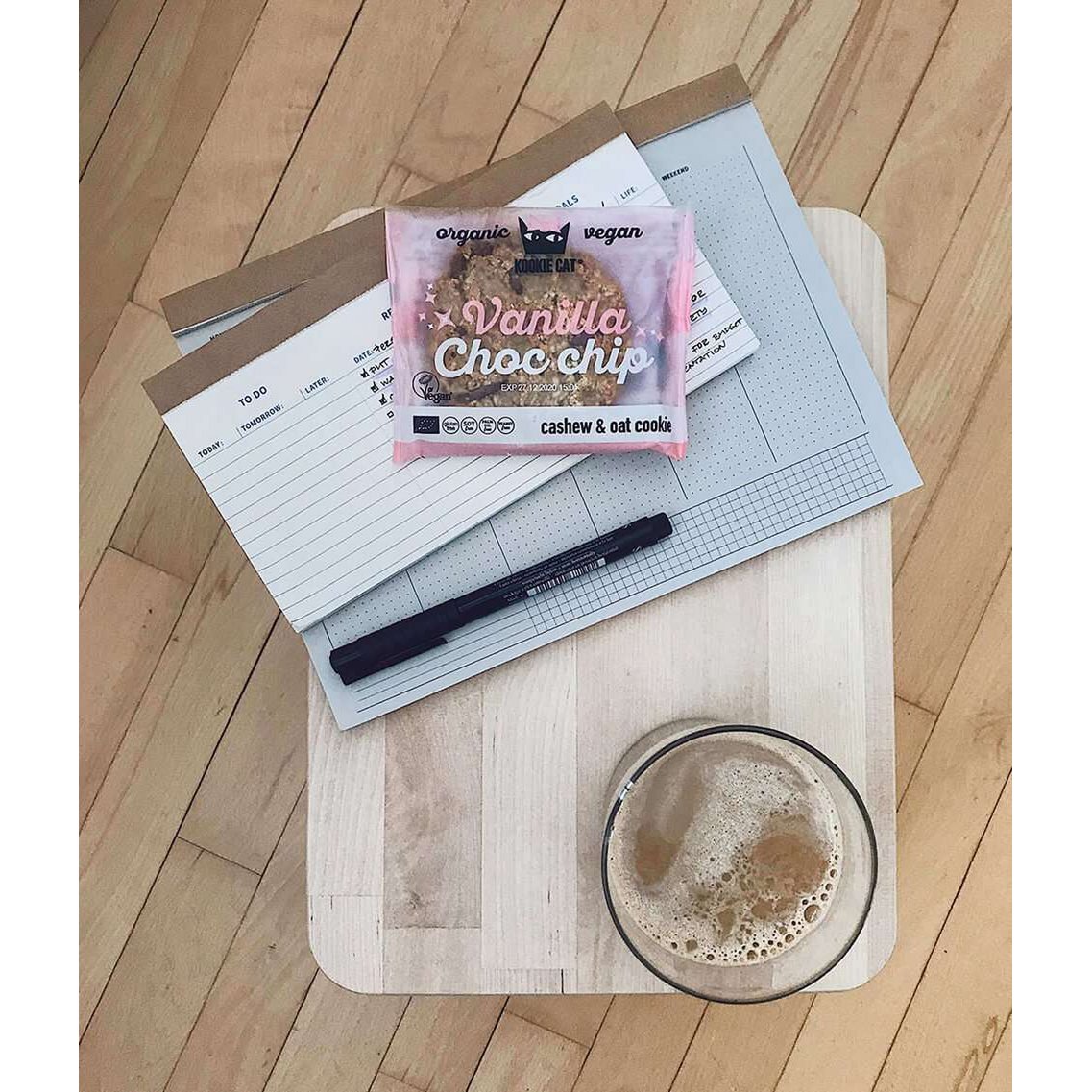 Vanilla and choc chip Cookie, organic, Kookie Cat, 50g