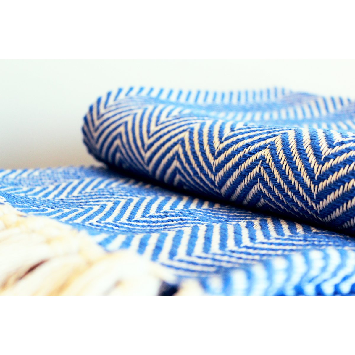 100% Luxurious Stripes ZigZag Cotton Blanket made in Portugal