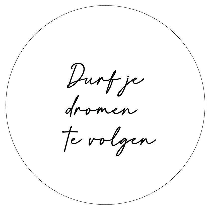 Wall circle dare to dream white