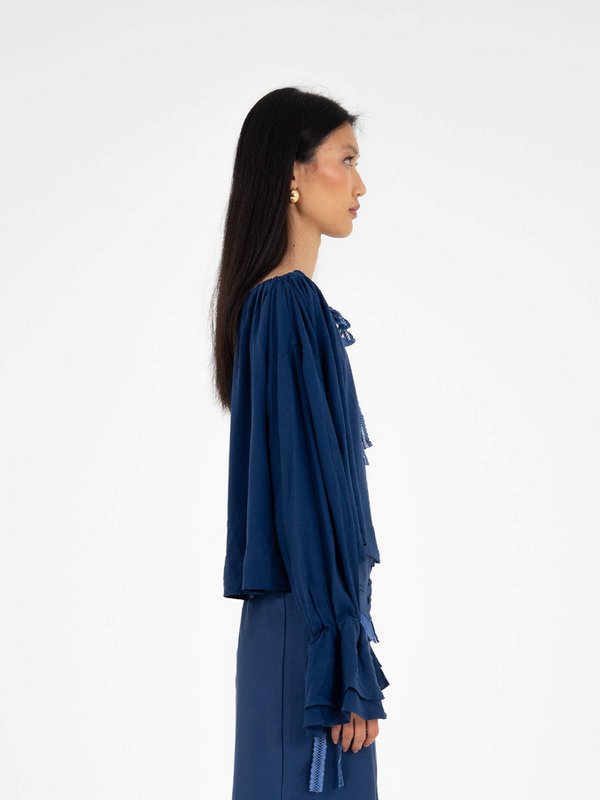 Kleine blaue Bluse