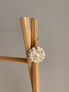 Luro Shell Mini Tassel