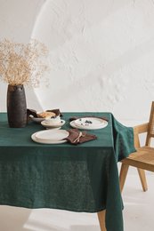 Åndbar og allergivenlig linneddug i mørkegrøn