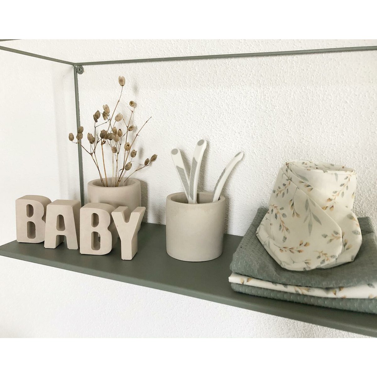 lettere concrete