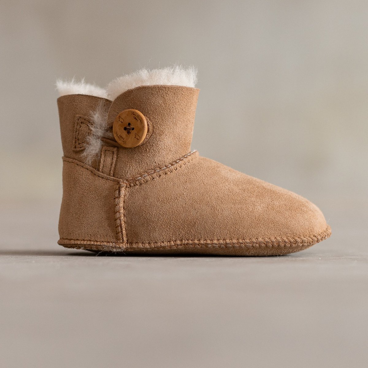 Zapatilla Davin para niños | Ante de piel de oveja | 3 estilos | 25-30