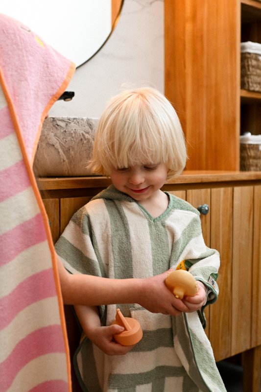 Asciugamano con cappuccio in spugna di cotone per bambini Mandy Mandarine