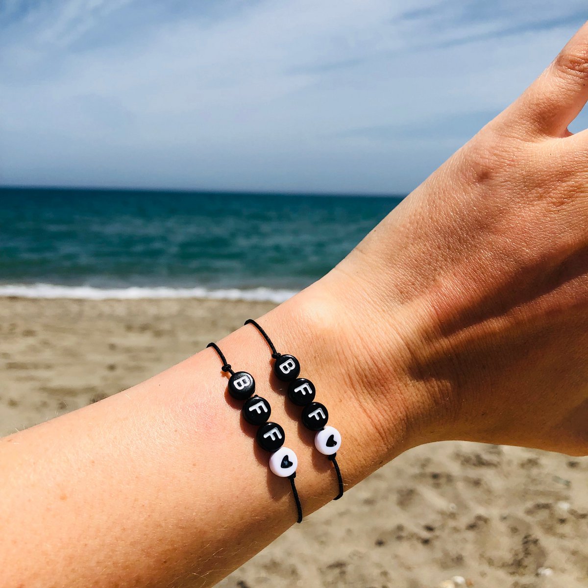 Armbänder BFF Schwarz und Weiß 2 Stück