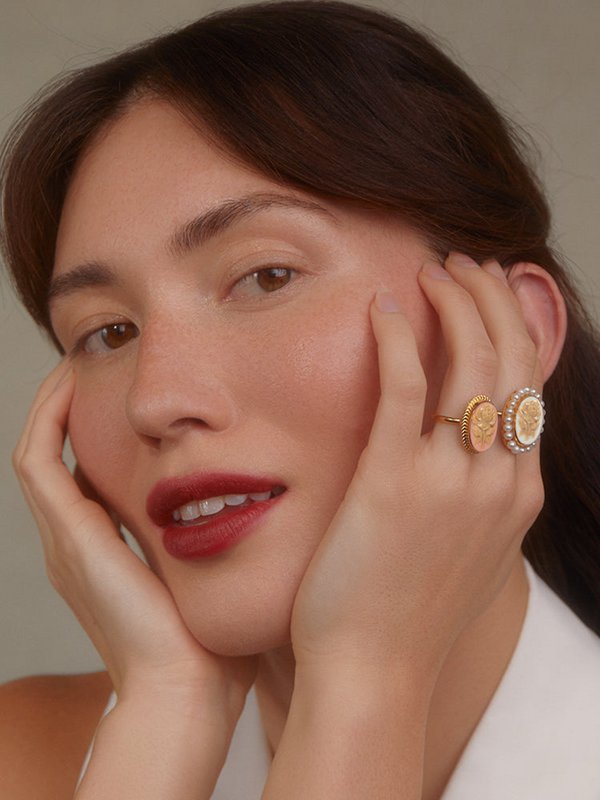 Rose Cameo Ring met parels