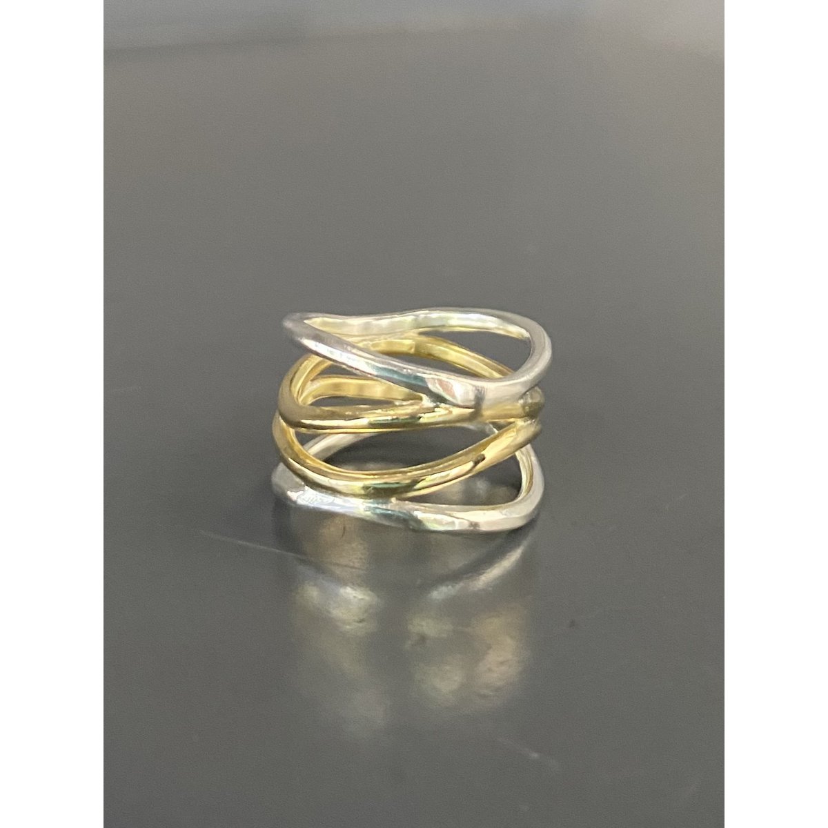 Wave ring in silver and brass
