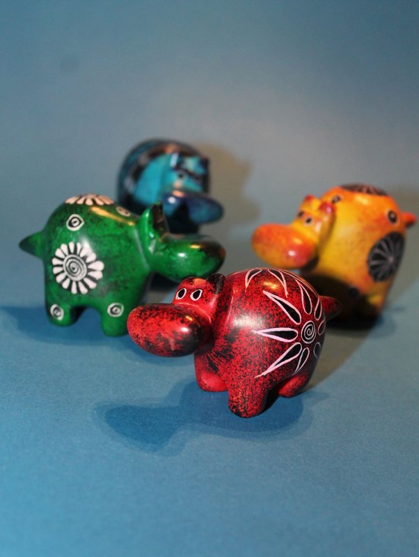 423 Funny Hippo klein bunt - Speckstein