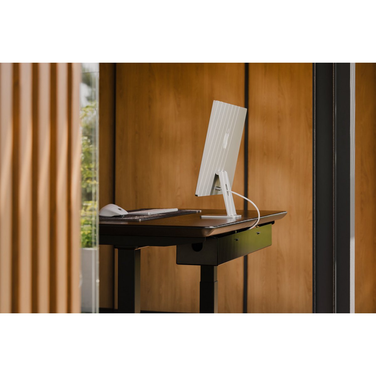 Solo piano tavolo in legno