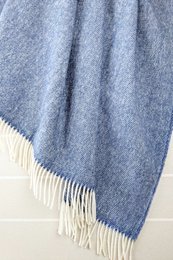Wool blanket/cuddly blanket pickstitch rain
