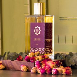 Oud Essence Oriental Collection, a luxurious perfume with a rich, warm, and exotic aroma. Featuring notes of oud, amber, and spices, this fragrance evokes the allure of the Middle East.