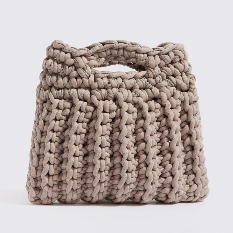 Borsa “Ionio” all'uncinetto con custodia impermeabile beige