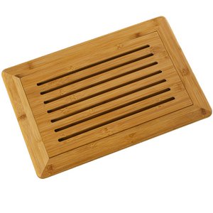 WOODEN BREAD CUTTING BOARD _42X28X2CM CU5134