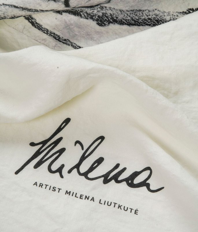 Linen beach towel Muse - Milena Liutkutė-Grigaitienė