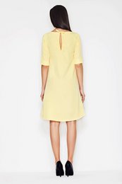 Asymmetrische trapezejurk met korte mouwen, geel