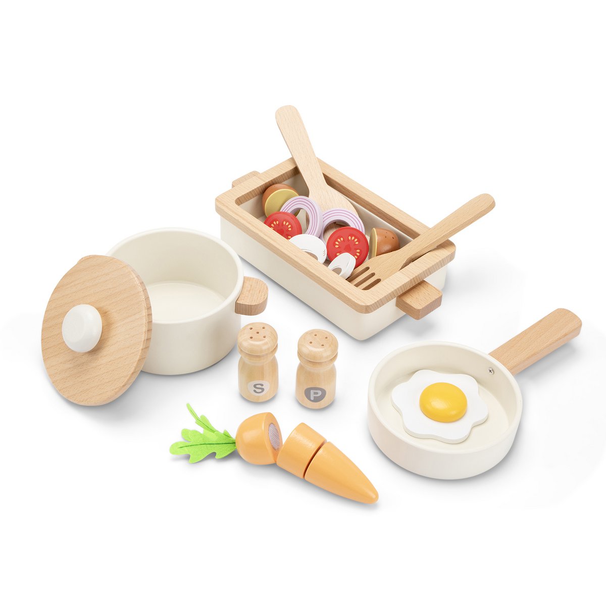 Houten pannenset met ovenschotel en groenten