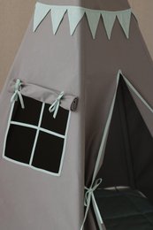 Tenda tepee "Mint Love" con ghirlanda