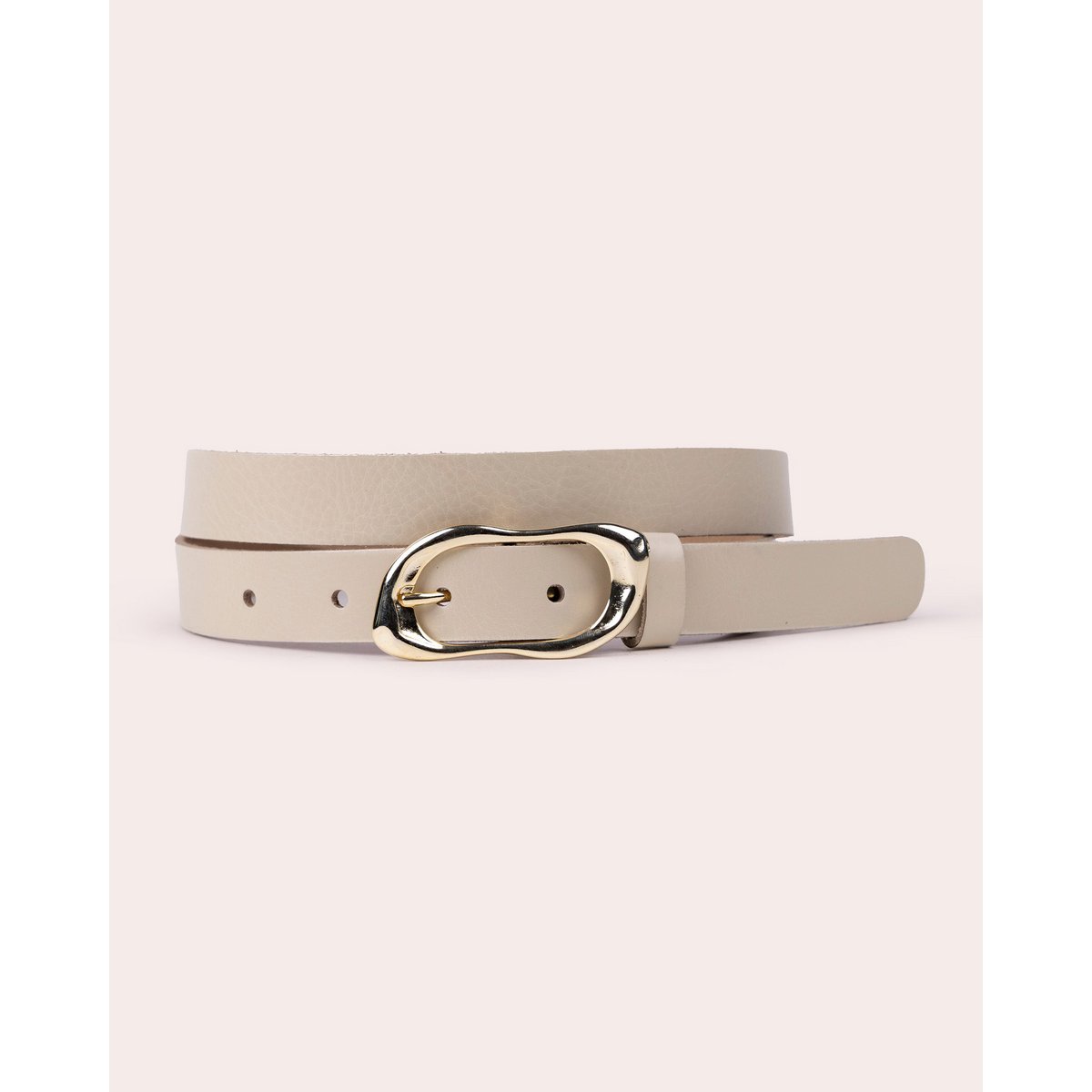 NOA | Eleganter Ledergürtel mit geformter Goldschnalle
