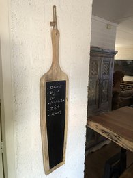 Wandregal aus Holz, Brotzeitbrett mit Gravurmöglichkeit