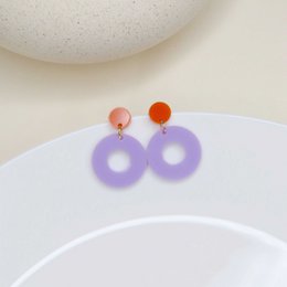 Colorblock Circle stud earrings in orange and lilac