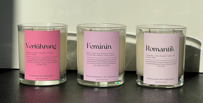Vela perfumada femenina del día de San Valentín