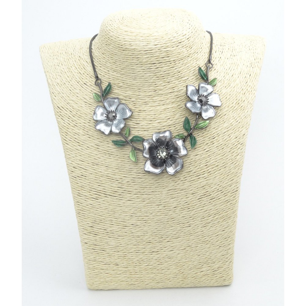 Metalen bloem collier met hematiet plating